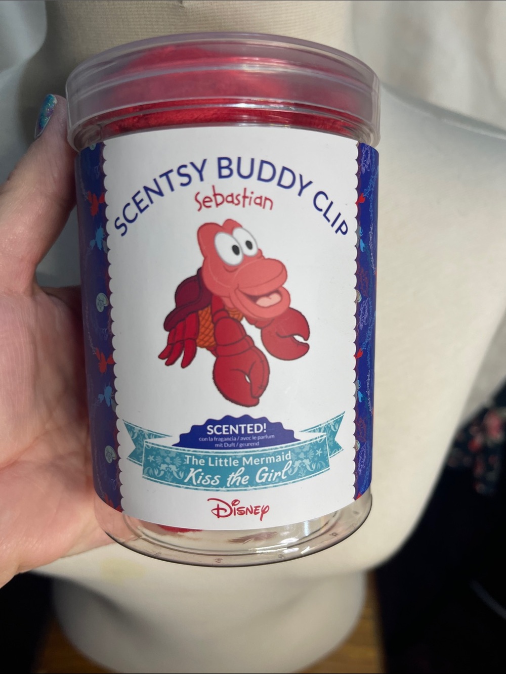 Scentsy Buddy Clip Sebastian – Red and Blue Smells Wonderful